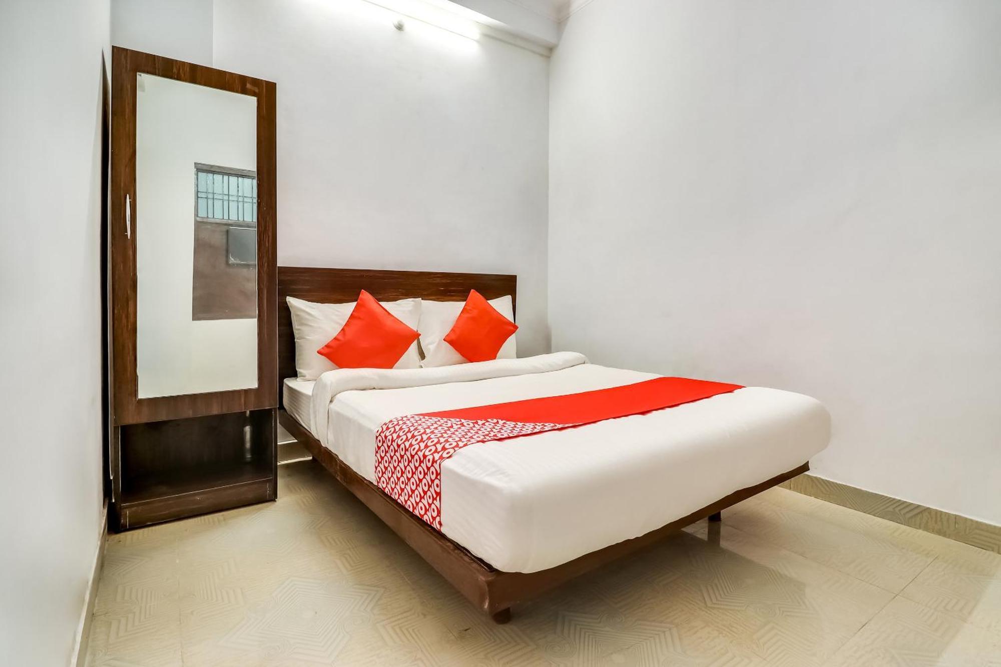 Hotel O The Velvet Chinhat Tiraha Екстер'єр фото